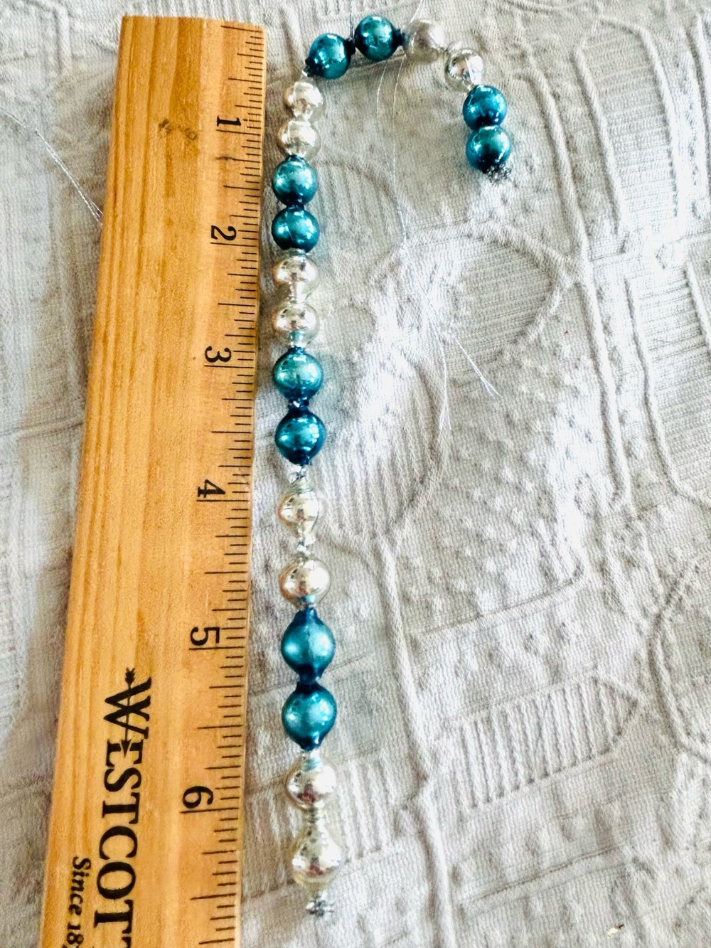 🎄 Vintage repurposed mercury glass bead candy cane holiday Christmas ornaments - Picture 5 of 8